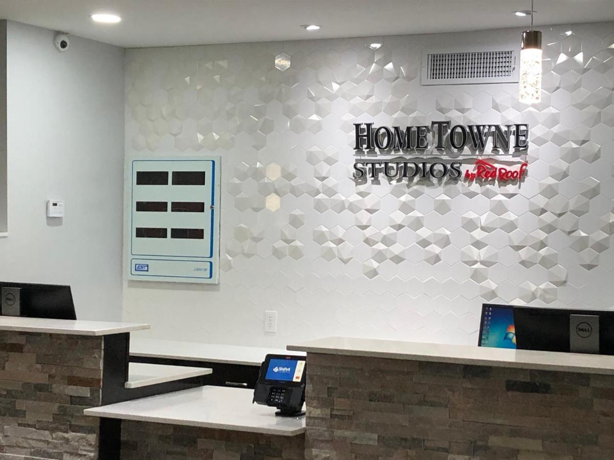 Hometowne Studios By Red Roof San Antonio E - Frost Bank Center Екстер'єр фото